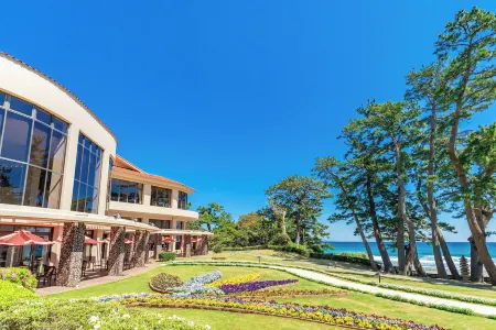 Izu Imaihama Tokyu Hotel Отели рядом со станцией Кавазу Стейшн