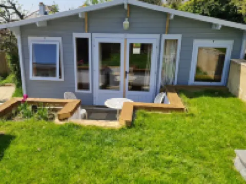 Pet Friendly Private Cabin Town Eurotunnel Beach Hotels in Hythe