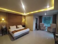 Manila Heights Hotel