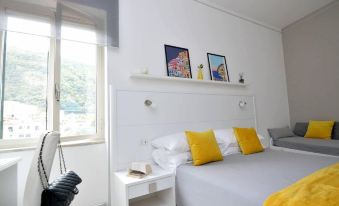 Lovely 3-Bed House in Sorrento for Families