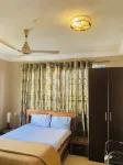 Luxurious Ten-Bedroom Lodge Apartment Hotels in Race Course