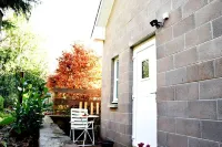 Cosy Kirriemuir Flat - Pet Friendly Retreat