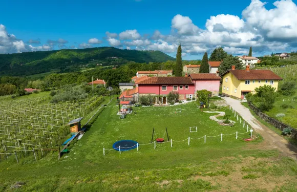 RED FAIRYTALE旅遊農場