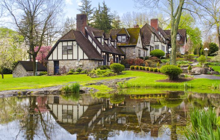 Hillbrook Inn