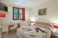 Cit'Hôtel le National Hotels in Cluses