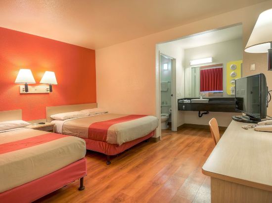 Motel 6 Chino, CA - Los Angeles Ontario