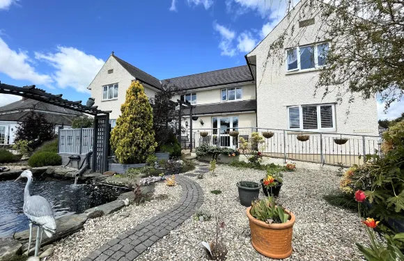 博基安吉斯旅館