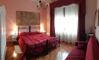 Chiantirooms Guesthouse Hotels in Greve