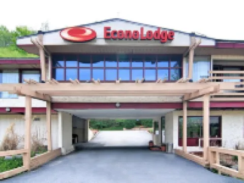 Econo Lodge Hotels in South Abington Township