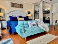 Sale! Coastal King Suite Near Concerts, Downtown, Beach, & Uncw. Pets Welcome!