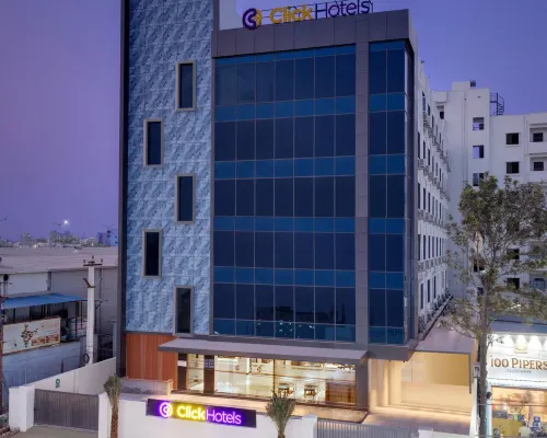 Click Hotel Shamshabad - Hyderabad Airport โรงแรมใกล้ศูนย์การประชุมเอ็มเอสคอนเวนชันไฮเดอราบัด