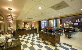 Hampton Inn & Suites Sacramento-Elk Grove Laguna 1-5