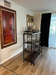 Lovely 3-bedroom oasis with pool 10 mins from beach and 25 from St. Pete