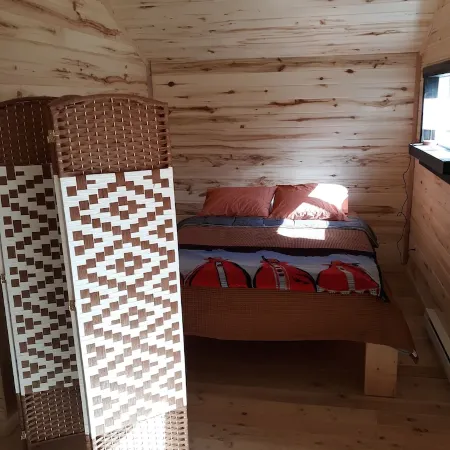 Glacier Nat'l Park A-frame w/ hot tub- Flattop Mountain A-Frame, GNP basecamp!