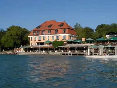 Hotel Schloss Berg Hotels in Tutzing