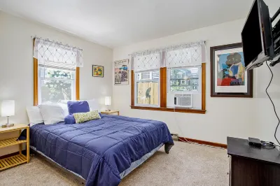 Enchanting dog-friendly home w/ grill, firepit, full kitchen, & washer/dryer