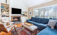 Charming Condo with Seasonal Views and Cozy Fireplace - Elegant Retreat
