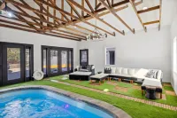 Pool - Basketball - Volleyball - Arcades - Fishing