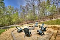 Fire Pit, Hot Tub and Game Room Retreat - Idyllic Serenity