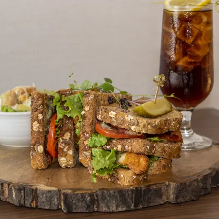 Holiday Inn WINNIPEG-SOUTH by IHG