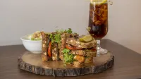 Holiday Inn WINNIPEG-SOUTH by IHG - breakfast