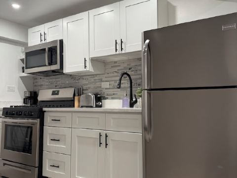 Cozy studio in Andersonville Chicago