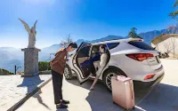 The Mong Village Resort & Spa - parking