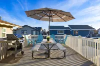 Spacious Deck and Fun Entertainment Options - Charming Coastal Escape