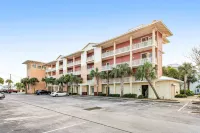 Zero-Entry Pool and Canal Views - Charming Coastal Retreat