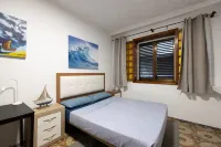 Kite & Surf Nomad House - Pensions