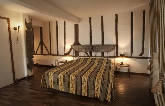 拉斯特羅萊酒店