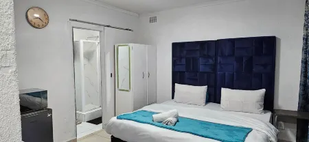 Goshen Lodge Fitzroy Отели в г. Matroosfontein