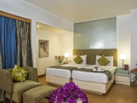 ヨギエグゼクティブ、ナビムンバイ テインのホテル