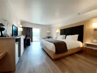 Le Manoir du Lac DeLage Hotels in Lac-Delage