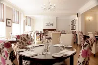 The Chequers Hotel - breakfast