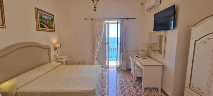 Hotel la Perla Hotels in Praiano