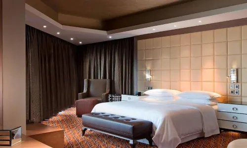 Sheraton Grand Bangalore Hotel at Brigade Gateway