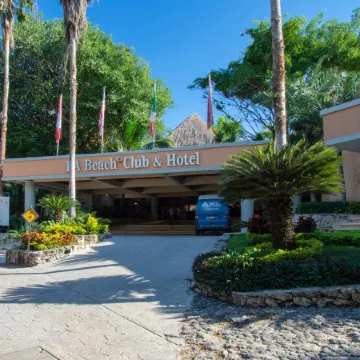 Puerto Aventuras Hotel & Beach Club