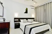 Aur Blanc Hotels in Peradeniya
