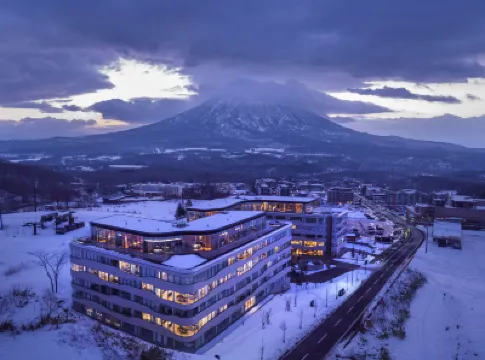 Skye Niseko Hotels near Grand Hirafu Gondola