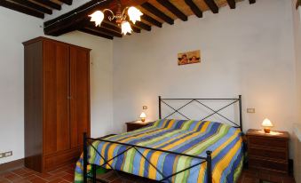 A Stay Surrounded by Greenery - Agriturismo la Piaggia -App 3 Guests