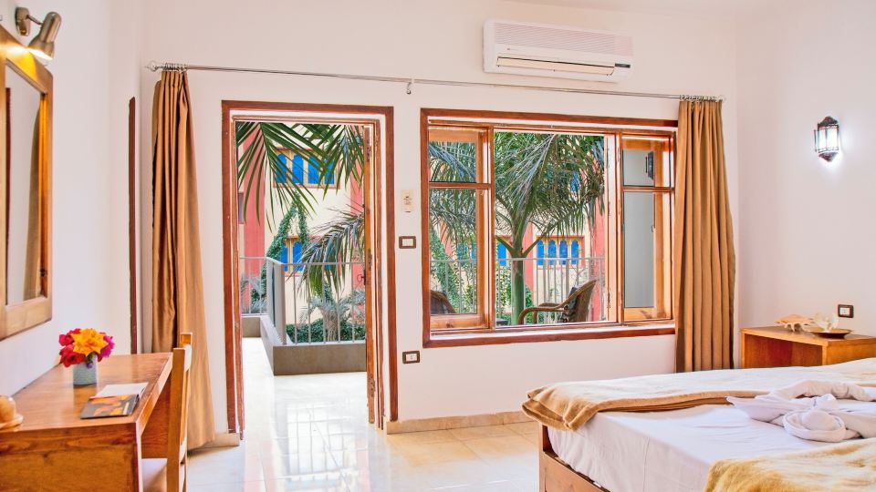 Thebes Hotel