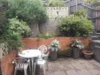 Immaculate 3-Bed House in Bristol with Fast Wifi Các khách sạn gần St Andrews Road