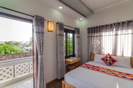 Tue Tam Garden Villa Отели рядом с достопримечательностью «Lotte Mart»