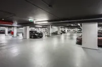 Crowne Plaza Maastricht by IHG - parking