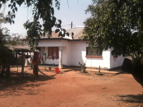 Ubuntu Humanity Trust - 2-Star