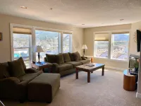 Rockaway Shores Hotels in Rockaway Beach