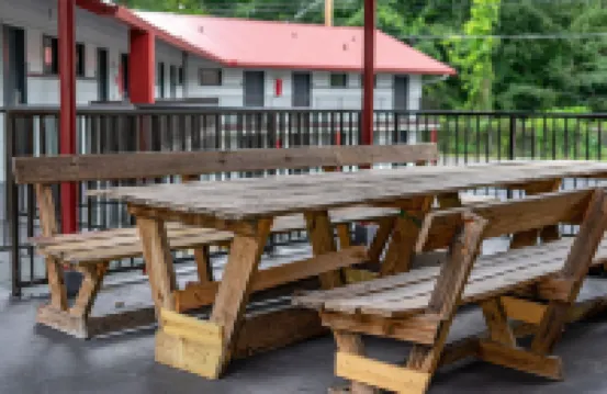 Bear Creek Inn Gatlinburg, TN Hotels in Gatlinburg