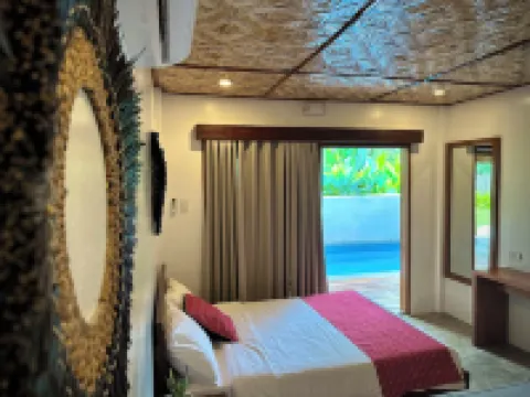 Yumi Villas Port Barton