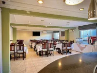 Tri Hotel Lajeado - breakfast